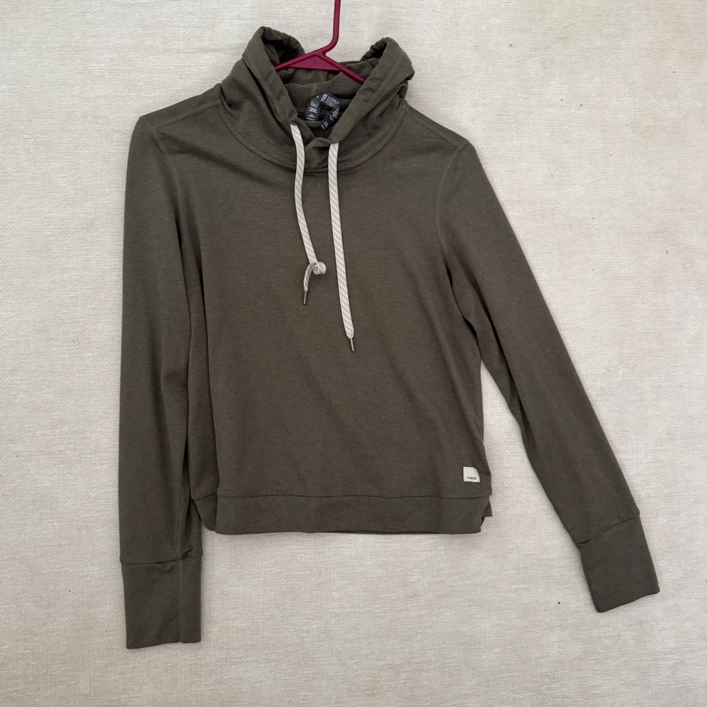 Vuori Halo Essential Hoodie | Small